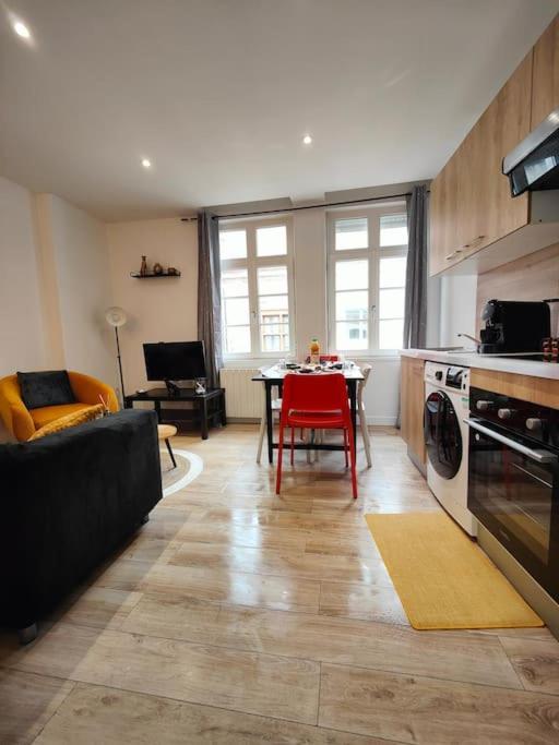 La Feline - Duplex - Vieux Valenciennes - Familial Appartement Buitenkant foto