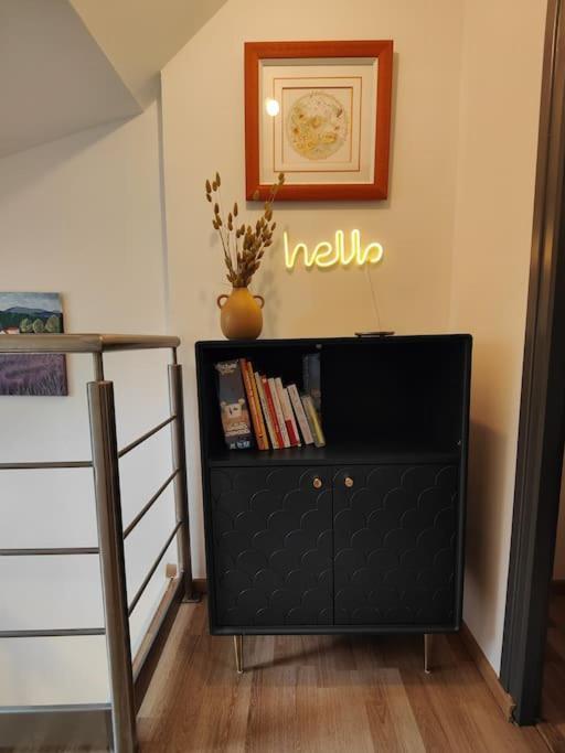 La Feline - Duplex - Vieux Valenciennes - Familial Appartement Buitenkant foto